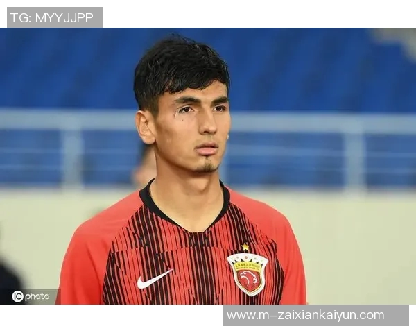 陈军专访：从绿茵场到人生舞台的足球旅程回顾与思考